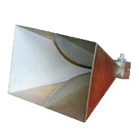  Dual Ridged SMA Connector Wideband Horn Antenna Manufactures