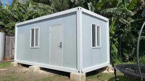 China Temporary Clinic Prefabricated Shipping Container Homes Movable For Homeless on sale