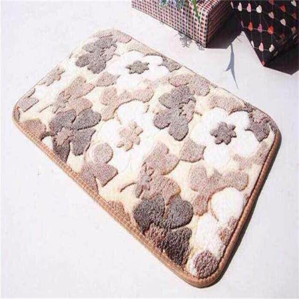 Soft embossed pattern coral fleece door mat