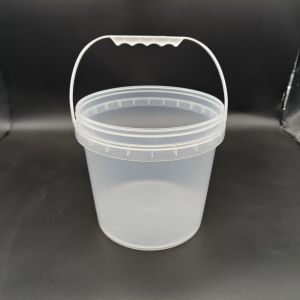 Buy cheap Polypropylene 20 Litre 25 Litre Bucket With Lid Customized Logo from wholesalers