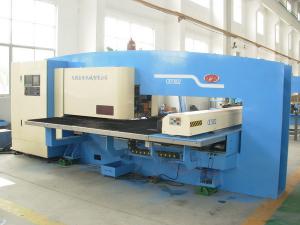  Hydraulic CNC Turret Punching Machine 60 m/min With FANUC System Manufactures