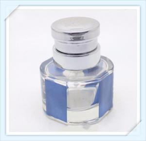 China 30ML wholesale car decorative glass perfume spray bottle cosmetics packaging on sale