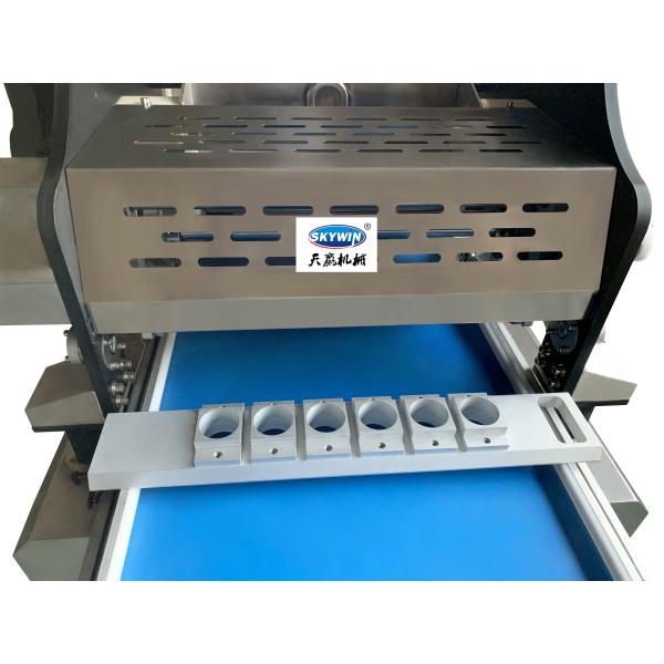 Commercial 400mm Cookies Biscuit Making Machine Wire Cutting And Depositing By PLC Control