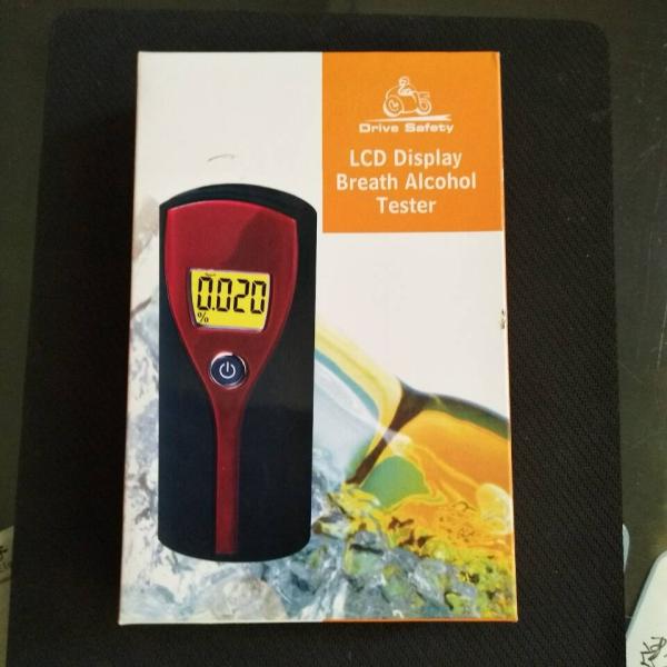 High Accuracy Digital Breath Alcohol Test Machine With Advanced Sensor and Plastic Mouthpieces