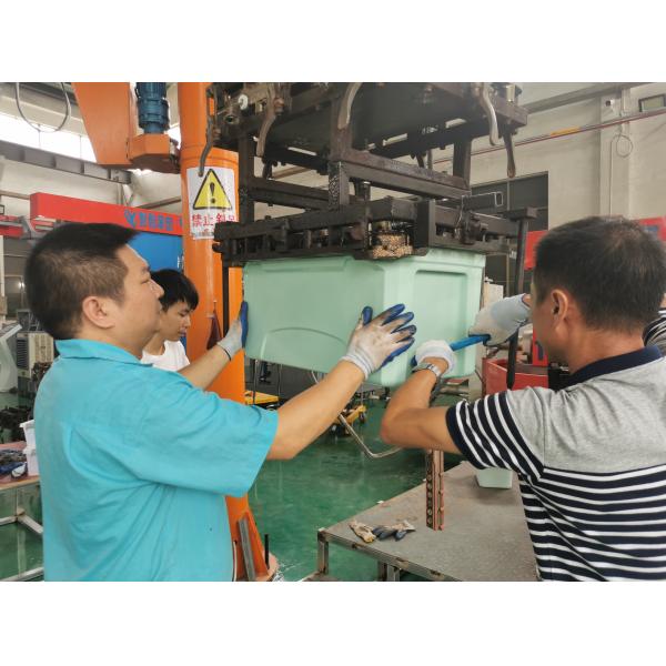 Convenient Handle Rotomolded Lunch Cooler For Customized Preferences