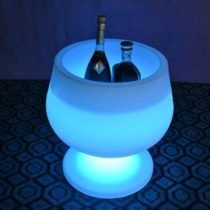 China Wine Plastic LED Ice Bucket Flashing Rechargeable For Outdoor on sale