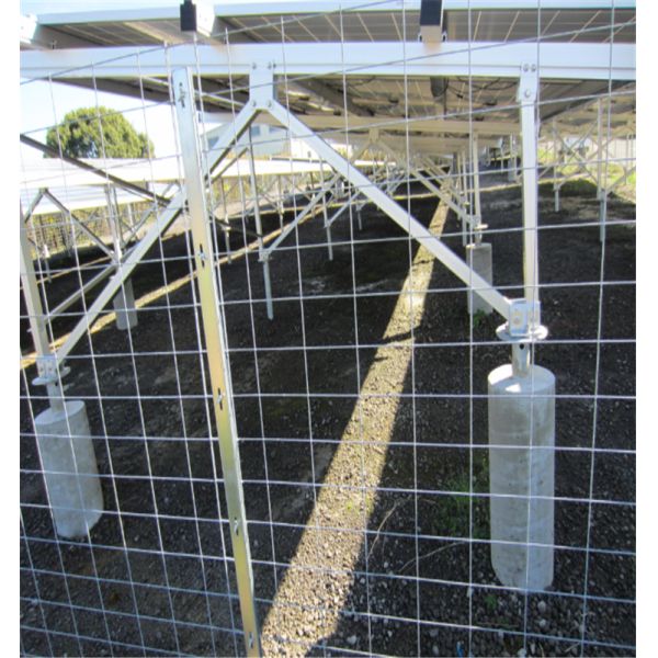 Solar Panel Structure Ground Galvanized Wire Mesh Panels On Grid Solar Steel Pile