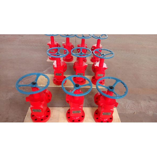 Anti Rust Wellhead Xmas Tree Valve / API 6A Welded Oil And Gas Choke Valve