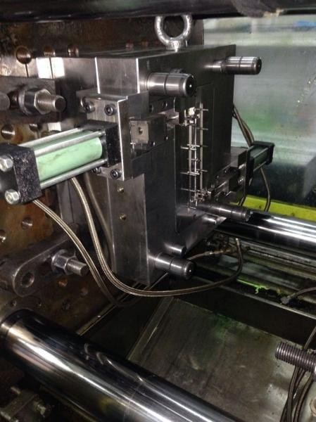 S136 Plastic Injection Mold Tooling , Custom Plastic Moulding With Moldflow
