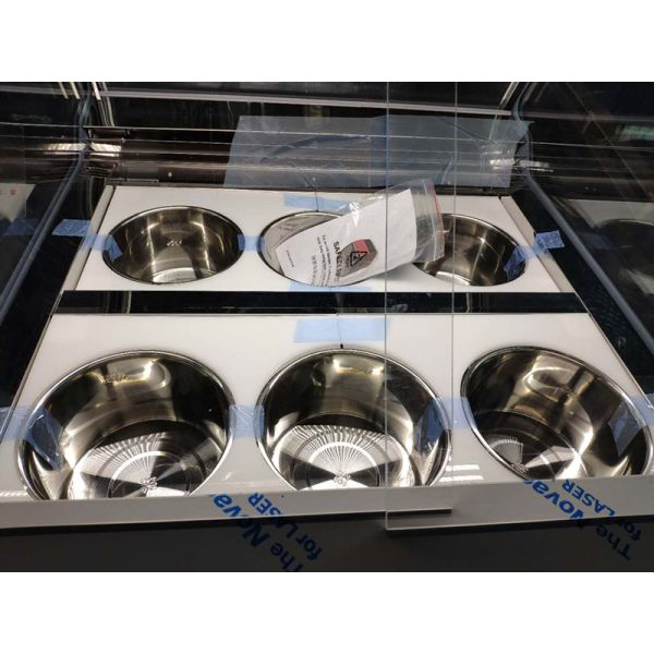 Curved Glass Ice Cream Refrigerated Display Showcase With High Performance