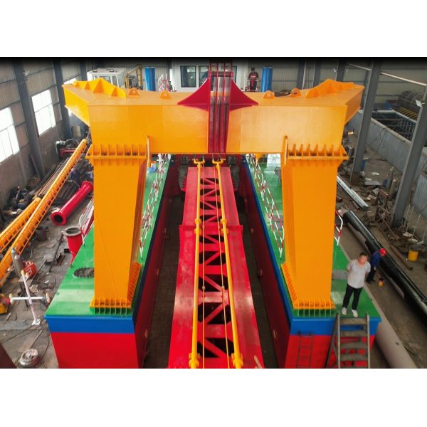 Non Self Propelled Dredging Vessel With 300 Mm Dredge Pipe Diameter And Centrifugal Sludge Pump