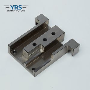  Automatic Precision CNC Machined Parts S136 Material Tolerance 0.02mm Manufactures