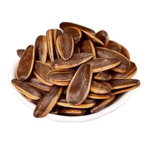 The factory in Inner Mongolia exports large grain honey vine pepper flavored