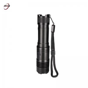 China 2160 Lumen 20W Rechargeable LED Flashlight With 21700 Li Ion Battery on sale