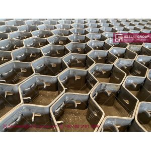 Buy cheap AISI309 Hex-Mesh Lining Ducts | 45mm thickness | 14ga strips | 50mm hexagonal from wholesalers