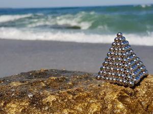 Kellin Neodymium Magnetic Balls 216 pcs Pyramid Shaped 5mm Buckyballs for Intelligence Development