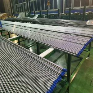 China Hairline Stainless Steel Tubes Pipes And Fittings 316 ASTM 6-32mm OD Customized 6 Meter on sale