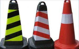 Red PVC Construction Safety Tools Traffic Rode Cones With Reflective Tape Manufactures
