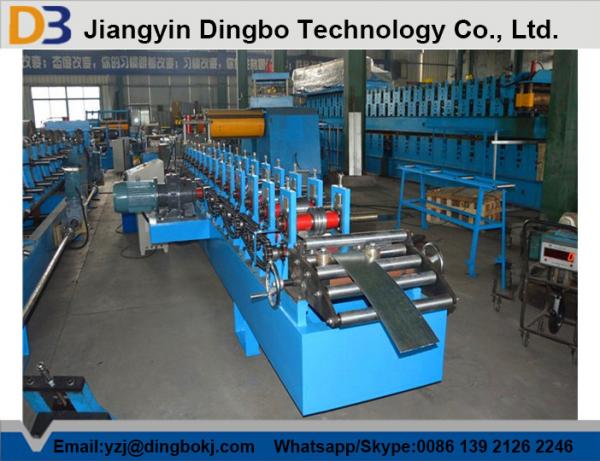 Quality Galvanized Steel C Purlin Roll Forming Machine With High Precision In Cutting for sale