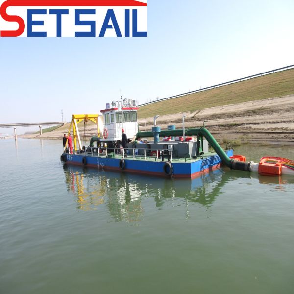 Hydraulic Diesel Engine Trailing Suction Hopper Dredger for River Dredging Depth 4m-15m
