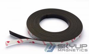  Flexible Magnetic Sheet Rubberized Magnets with Lamination of Black / brown Adhesive Ndfeb Strip Flexible Rubber Magnets Manufactures