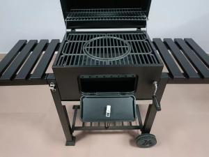 China Outdoor 24Inch Movable Foldable Charcoal Barbecue Grill With Motor on sale