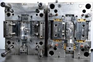 China Customized LKM Aluminium Die Casting Mould Enclosures Heat Treatment on sale