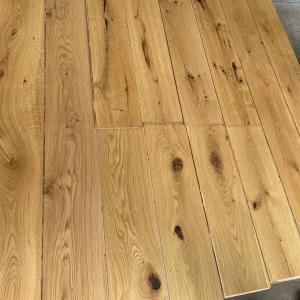 China Multilayer Engineered Wood Flooring 15mm Walnut Oak Plank for Bedroom Stairs Install on sale