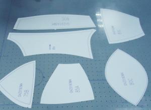 China Apparel underwear foam cushion cardboard production pattern cnc cutter on sale