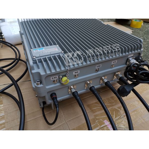 Fixed UAV jammer 1500m all day automatic drive off forced landing return UAV reaction equipment anti UAV jammer