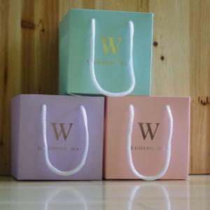  W Letter UV Printing Recycled Printed Paper Bags 10*10*10CM Manufactures