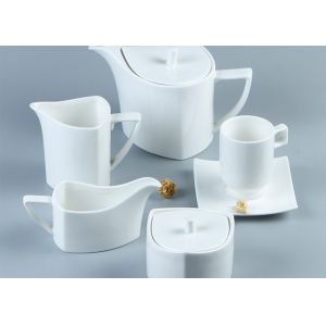 OEM ODM High Temperature Square Ceramic Dinnerware Sets