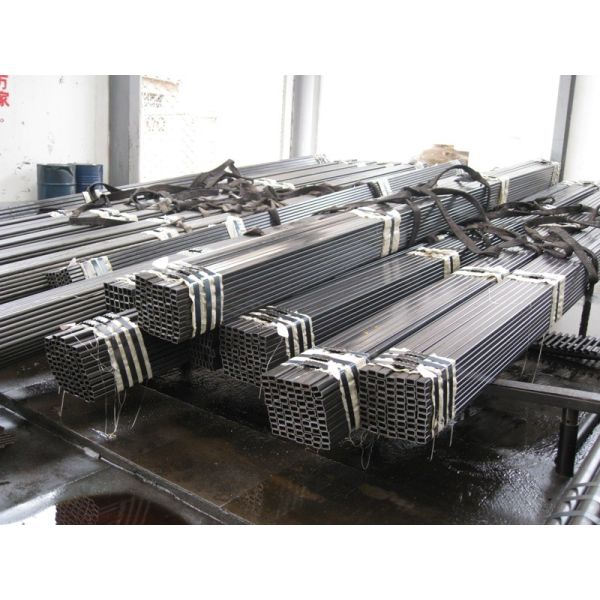 Quality Seamless Steel Square Tubing and Pipes for structure application for sale