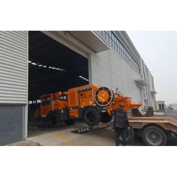 Cummins Engine Robotic Shotcrete Machine Precise Shotcreting with Articulated